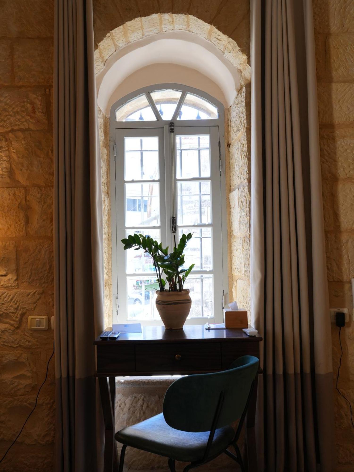 Farah Locanda Ramallah Exterior photo
